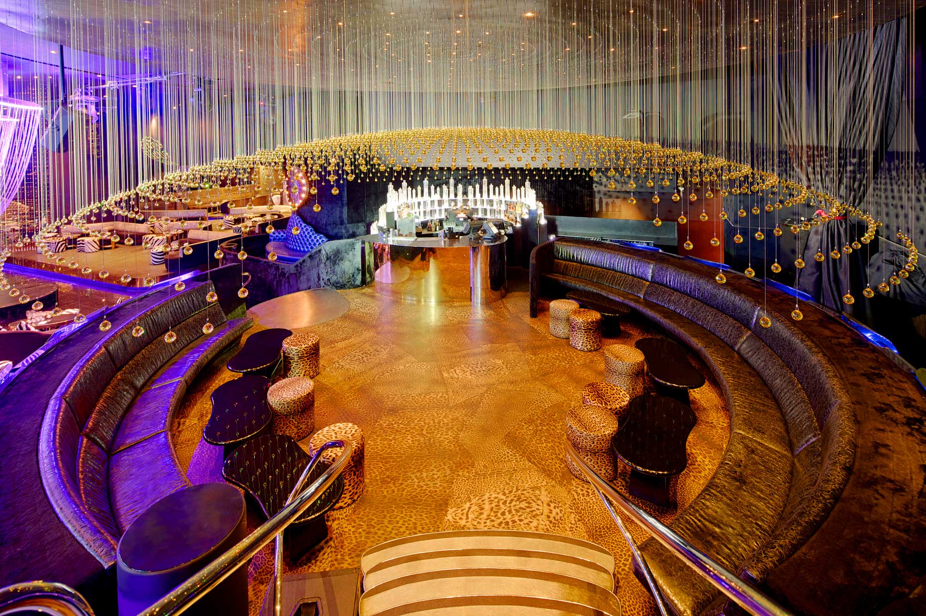 Dubai Nightclub VIP Area Shot | Oliver Jackson